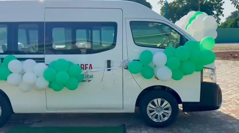 Salaga South MP donates minibus to Kpembe Traditional Authority - Authority